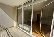 Herrliche 1-Zimmer Wohnung mit Balkon - Nähe Rathaus