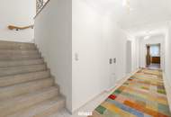 Exklusives Pferdeanwesen nahe Wien – Villa, Reitviereck mit Flutlichtanlage, eingezäunte Koppeln, zweites Wohnhaus und über 25.000 m² Eigengrund