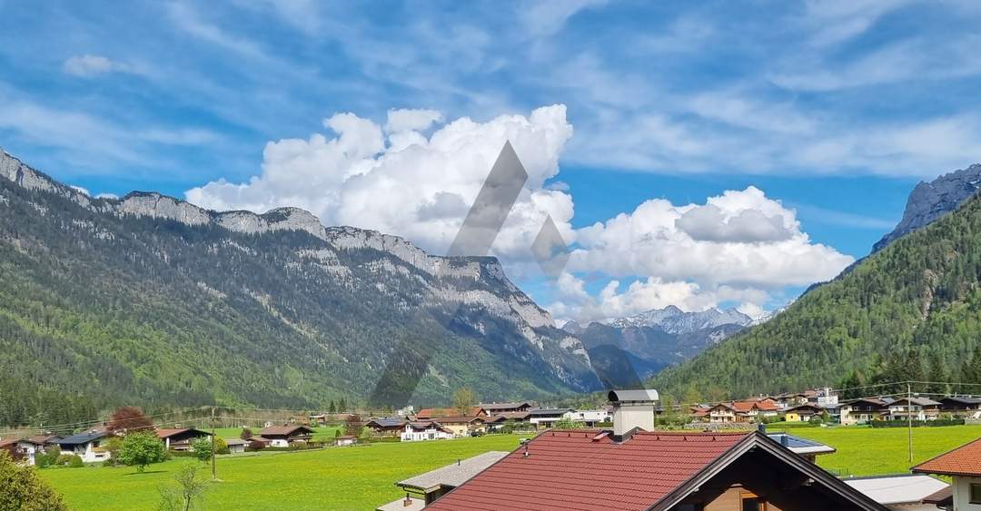 Zentral gelegenes Grundstück mit Altbestand & Baubewilligung - Waidring