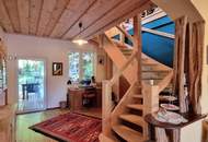 SEHR GERÄUMIGES EIN-ZWEIFAMILIENHAUS MIT STIL IN SONNIGER LAGE