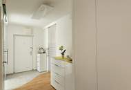 "Luxury Apartment near UNO-City"