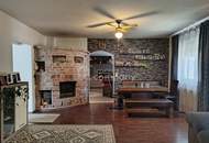 Gemütliches Einfamilienhaus mit Pool