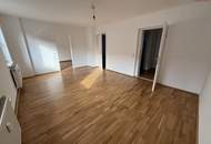 Exklusive Luxus-Singlewohnung in Steyr-Münichholz: frisch saniert, hochwertig ausgestattet, lichtdurchflutete Wohnräume und herrlicher Grünblick – inklusive Abstellraum, der sich ideal als Ankleidezimmer nutzen lässt!