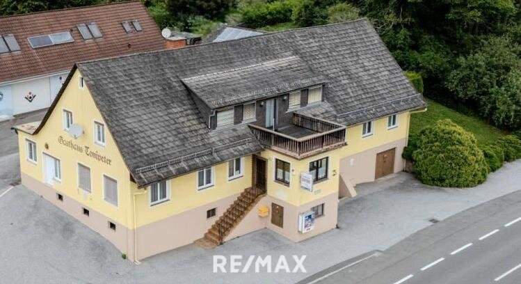 Großzügige Immobilie mit perfekt kombinierbarem Wohnen &amp; Arbeiten