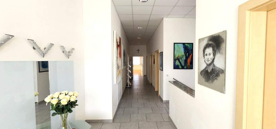 Modernes Bürohaus mit flexibel gestaltbaren Großraumbüros im Industriepark St. Veit