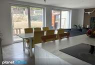 Moderne Doppelhaushälfte: perfekte Kombination aus Neubauqualität und Energieeffizienz