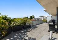 Neuwertiges Seeblick-Penthouse in Seenähe