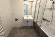 Kompakte 3-Zimmer-DG-Wohnung mit MEGA-WEST-TERRASSE (23m²) nahe Akademiepark
