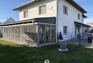 Exklusives Einfamilienhaus – großzügiges Wohnen mit Wintergarten – einziehen und wohlfühlen