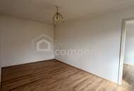 SINGLE oder PÄRCHENHIT - Gemütliche 2-Zimmer Wohnung mit Parkplatz