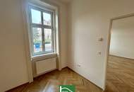 Charmante Altbau-Wohnung am Beginn der Hohen Warte! 50 Meter neben dem Setagayapark. Gute Anbindung! Saniertes Altbau-Zinshaus.