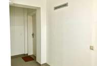 HELLE 2-ZIMMER DG WOHNUNG MIT eigener TERRASSE und GARTENNUTZUNG