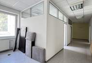 Zentrale Bürofläche mit 10 Zimmern und Stellplatz – ideal für Praxis oder Kanzlei