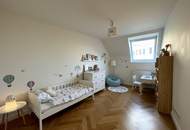 1030! Schöne 4-Zimmer DG-Wohnung mit Balkon Nähe Urania!