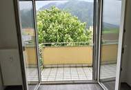 Unbefristete 2-Zimmer-Wohnung mit Balkon!