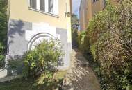 Schöne 4,5 Zimmer Altbau-Villenetage mit Gartennutzung und kleinem KFZ-Stellplatz