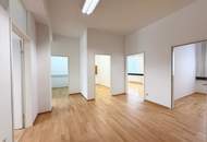 Klagenfurt - Villacher Straße: Geschäftsfläche mit PKW Stellplätzen