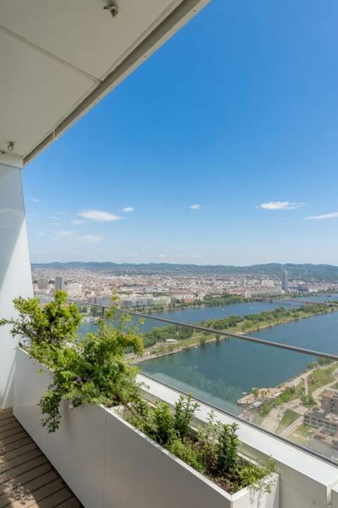 DANUBE FLATS | 42. Stockwerk mit atemberaubendem Fernblick | Exklusives Wohnen im höchsten Wohnturm Wiens!