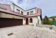 10 Minuten Fahrzeit nach Wien I Klimatisierte Villa mit Weitblick I Wellness, Fitnessraum & Kamin I Terrassen, Balkon & Garten I Hochwertige Ausstattung