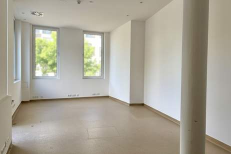 Ihre Praxis mit Blick am Schlossberg und großzügige Außenflächen | sehr gute Raumaufteilung, Gewerbeobjekt-miete, 1.857,72,€, 2410 Bruck an der Leitha