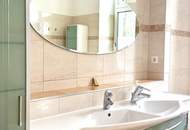 Großzügige Altbauwohnung im Zentrum von Pressbaum