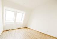Schaumannstraße - wunderschöne DG-Wohnung mit 17,09m2 Balkon