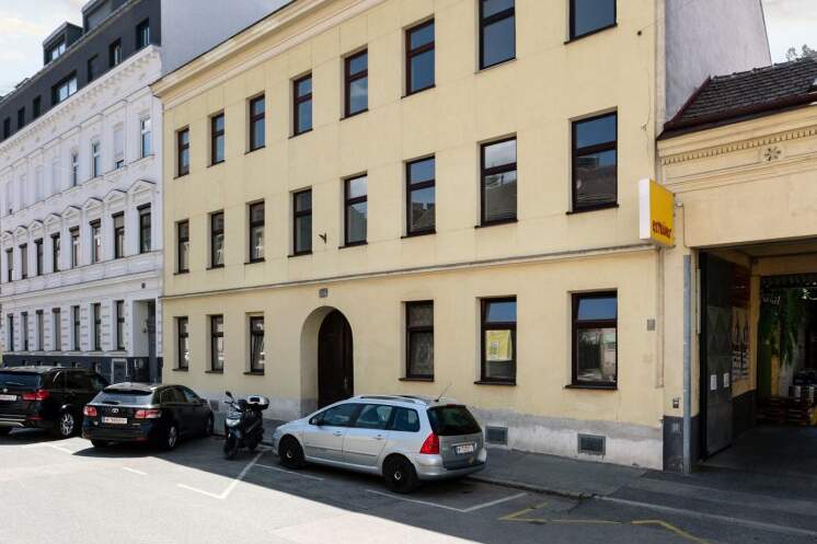 SANIERUNGSBEDÜRFTIGE STARTWOHNUNG MIT SEHR VIEL POTENZIAL II IDEALER GRUNDRISS II LOGGIA II NÄHE SCHÖNBRUNN UND U3 II TOLLE LAGE II, Wohnung-kauf, 175.000,€, 1150 Wien 15., Rudolfsheim-Fünfhaus