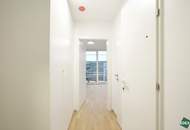 Erstbezug mit Stadtblick: Schöne 3-Zimmer-Wohnung mit Terrasse und moderner Ausstattung