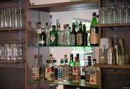 Modernes Cafe-Restaurant mit Panorama-Blick auf den Attersee wartet auf Ihre Übernahme!