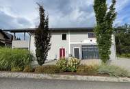 Mehrparteienhaus mit Garage/Lager/Büro - Dorfwidmung
