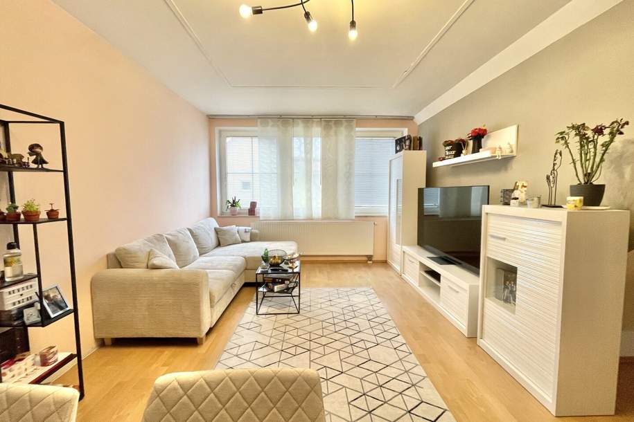 ***Attraktive 3-Zimmer-Dachgeschosswohnung mit ca. 71 m² und Garagenplatz in Korneuburg – in Top-Lage***, Wohnung-kauf, 275.000,€, 2100 Korneuburg