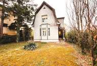 Charmantes 1.202 m² Grundstück mit kleinem Haus und viel Potenzial (ca. 750- 800 m² Wohnfläche möglich!)