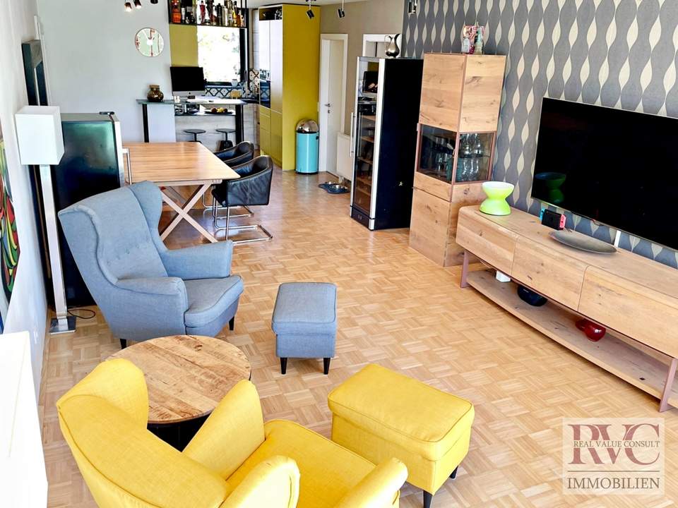 Stilvolle 4-Zimmer-Wohnung in zentraler &amp; ruhiger Lage – modern, hell &amp; mit Tiefgaragenplatz
