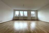 Generalsanierte Neubauwohnung! Ruhiges, hofseitiges Schlafzimmer!