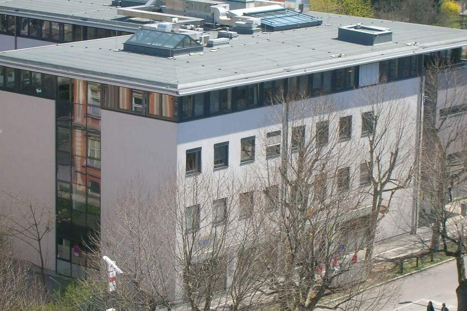 Topbüro/Praxis in der Bahnhofsarkade zu verkaufen inkl Tiefgaragenplätzen CONNEX GEBÄUDE barrierefrei, Gewerbeobjekt-kauf, 290.000,€, 4600 Wels(Stadt)