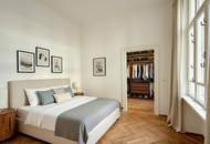 Erstbezug nach Sanierung - Stilaltbauwohnung mit kleinem Balkon