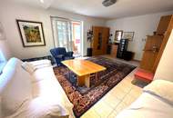 Großzügiges Einfamilienhaus mit Pool, Wintergarten und Doppelgarage mitten im Grünen!