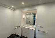 Herrschaftliches Wohnen im Schloss 3 Zimmer Wohnung 155 m² Warmmiete