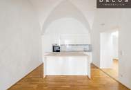 | STILVOLLE 2-ZIMMER-ALTBAUWOHNUNG | 2. OG | ca. 76,21m² | BESTLAGE | HAUPTPLATZ | INNENSTADT
