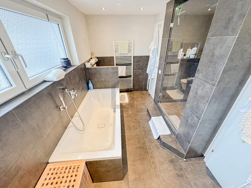 ATEMBERAUBENDES PENTHOUSE IN ZENTRALER RUHELAGE