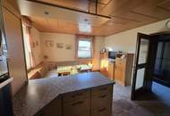 Gemütliches Zuhause im Weinviertel - Einfamilienhaus mit großer überdachter Terrasse - großzügiger Kellerfläche und Nebengebäude