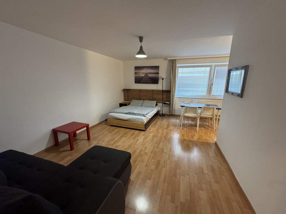 Charmantes Apartment in bester Lage in der Nähe vom Augarten! Direkt bei der U2!!