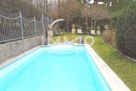 Genießen Sie Ihre Ruhe am Rande des Wienerwalds: Großzügige Villa mit zauberhaftem Garten und Pool, Haus-kauf, 940.000,€, 2384 Mödling