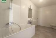 Wundervolle 2-Zimmer-Wohnung mit großer privater Außenfläche nahe Rathausplatz