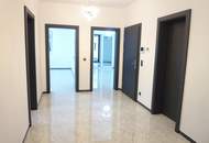 Großzügige Linke Seite Doppelhaushälfte 4a mit 2 Wohnungen in sonniger Ruhelage!