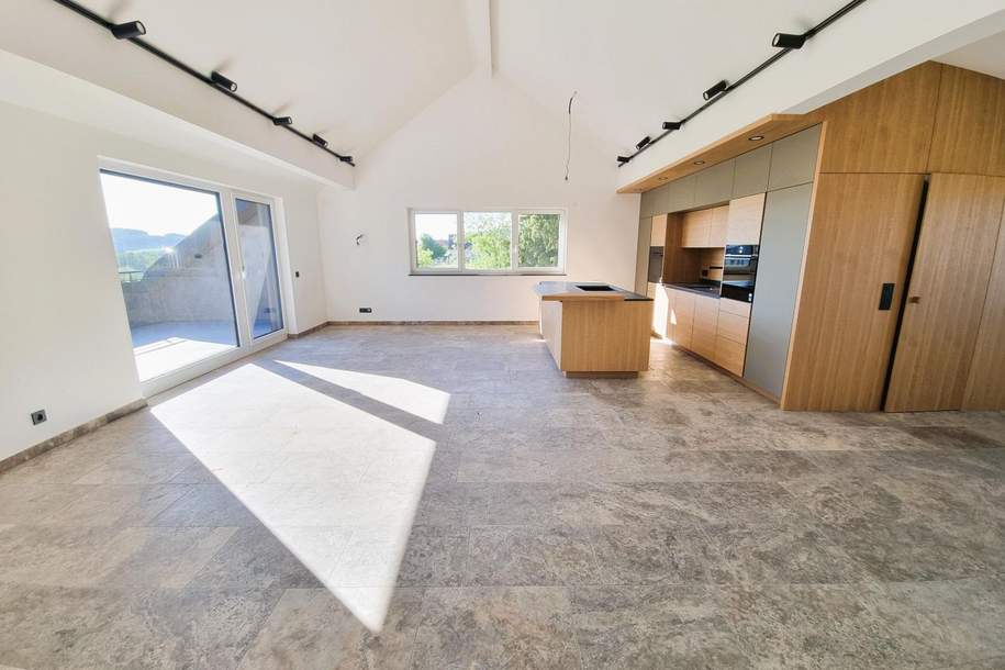 Luxuriöses Penthouse im Neubau mit großzügiger Südterrasse und Weitblick, Wohnung-miete, 2.395,00,€, 5205 Salzburg-Umgebung