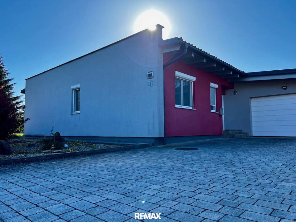 Einziehen &amp; genießen – stilvoller Bungalow mit Pool nahe Bad Radkersburg