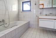 NEUER PREIS !! Sehr großes Haus im Herzen von Lassee!