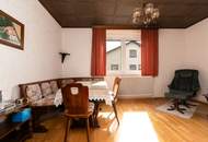 Zu Fuß zum Bahnhof! Großzügiges Einfamilienhaus mit 1.317m² Grundstück in Marchegg – Ihr Sanierungsprojekt!