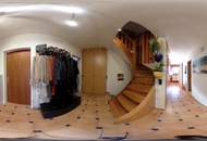 Sonnenhang trifft auf Weitblick! Großzügiges Einfamilienhaus in begehrter Lage von Langaberg